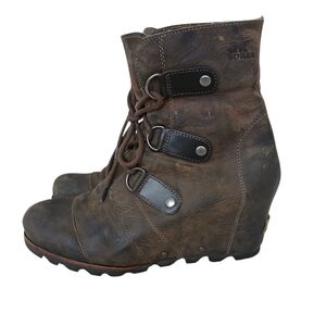 SOREL Joan Of Arctic Mid Wedge Waterproof Leather Boots Women's 9 in Grill/black